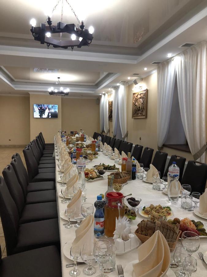 Hotel Мисливець В Комплексі "Сокіл" Susk Exterior foto